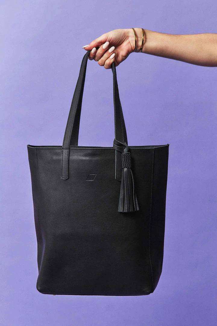 Abby Alley Handcrafted Joanie Tote - Black 5 Abby Alley Handcrafted Joanie Tote - Black