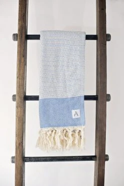 Amante Marketplace Magis Diamond Turkish Towel / Throw Blanket - Blue