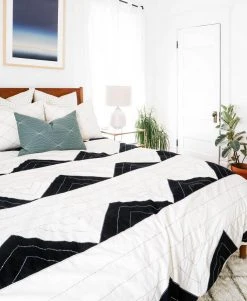 Anchal Triangle Duvet Cover - Charcoal