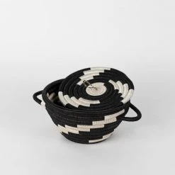 Azizi Life Woven Pot Basket With Lid Home Goods