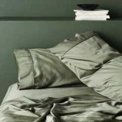 Ettitude Best Sellers Bamboo Sateen Pillowcase Set - Moss