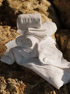 Takasa Home Goods Bath Towel Set - White