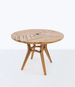 Masaya & Co. Furniture Chontales Round Dining Table