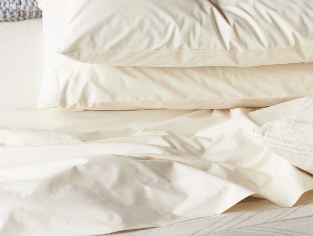 Coyuchi Home Goods Percale Pillowcase Set - Undyed 4 Coyuchi Home Goods Percale Pillowcase Set - Undyed