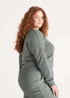 The Standard Stitch French Terry Crop Sweatshirt 22 The Standard Stitch French Terry Crop Sweatshirt