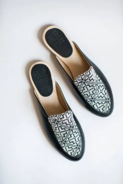 Darzah Tatreez Mule - Black + White Staff Favorites