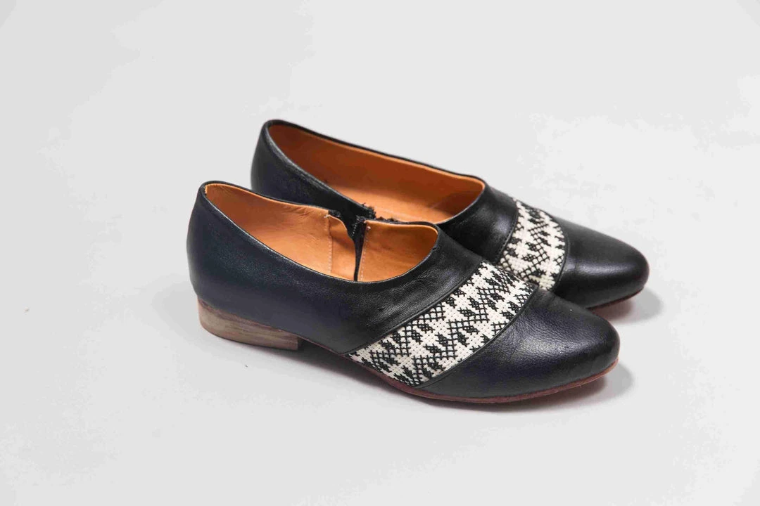 Darzah Shoes Tatreez Oxford - Black 3 Darzah Shoes Tatreez Oxford - Black