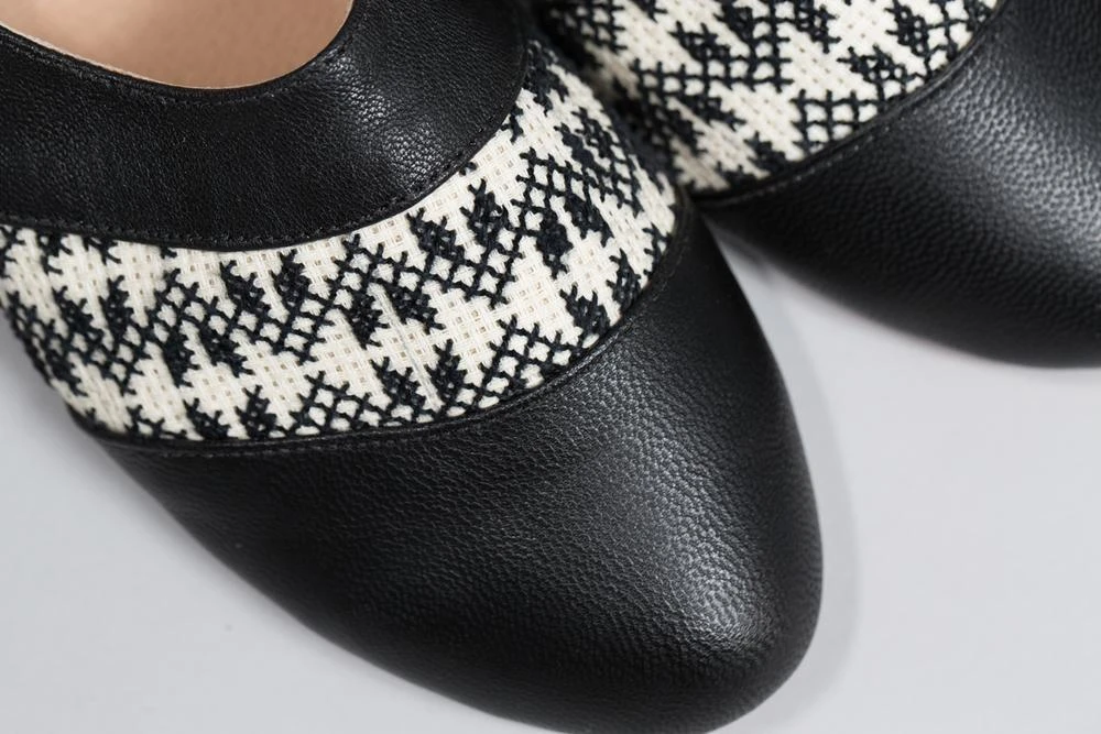 Darzah Shoes Tatreez Oxford - Black 5 Darzah Shoes Tatreez Oxford - Black