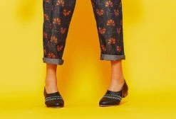 Darzah Tatreez Oxford - Silver 15 Darzah Tatreez Oxford - Silver