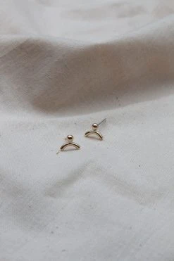 Yewo Doda Recycled Stud Earrings