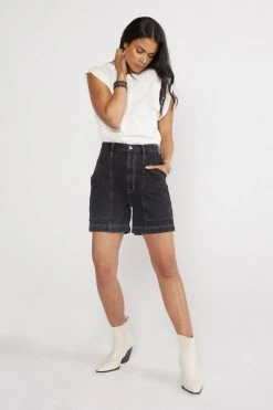 ÉTICA New Arrivals Elia Utility Short - Obsidian