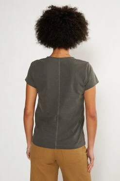 ÉTICA Aiden V Neck Tee