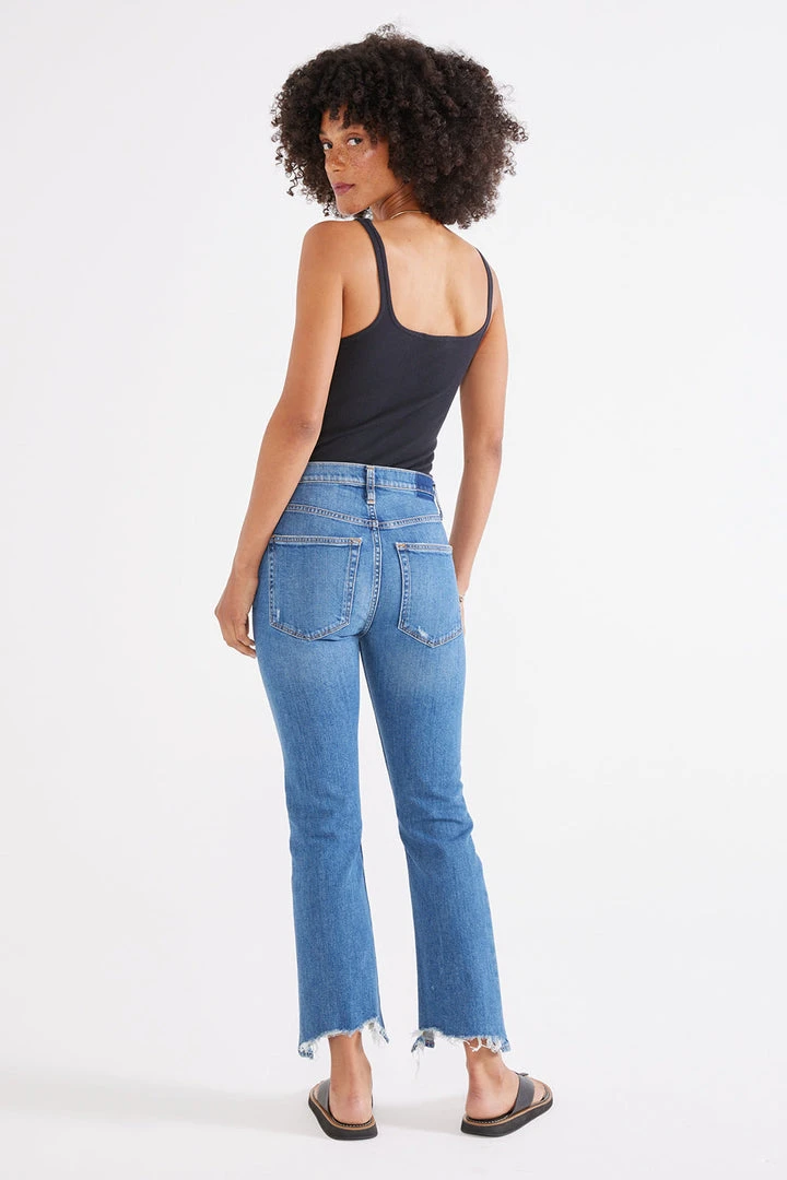 ÉTICA Brigitte Mid Rise Crop Jeans New Arrivals 5 ÉTICA Brigitte Mid Rise Crop Jeans New Arrivals