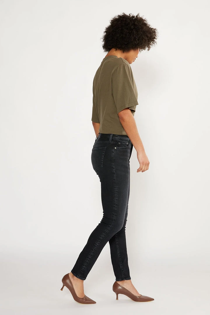 ÉTICA Giselle Mid Rise Skinny Jean 4 ÉTICA Giselle Mid Rise Skinny Jean