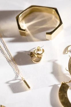 Abby Alley Everyday Hoops Jewelry 29 Abby Alley Everyday Hoops Jewelry