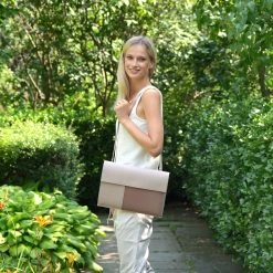 Allégorie Accessories Gala Apple Leather Tech Folio Bag