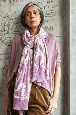 No Nasties Garden Knit Scarf Accessories