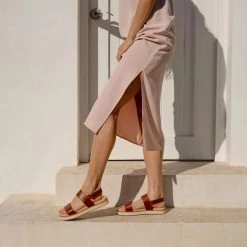 Nisolo Best Sellers Go-To Flatform Sandal