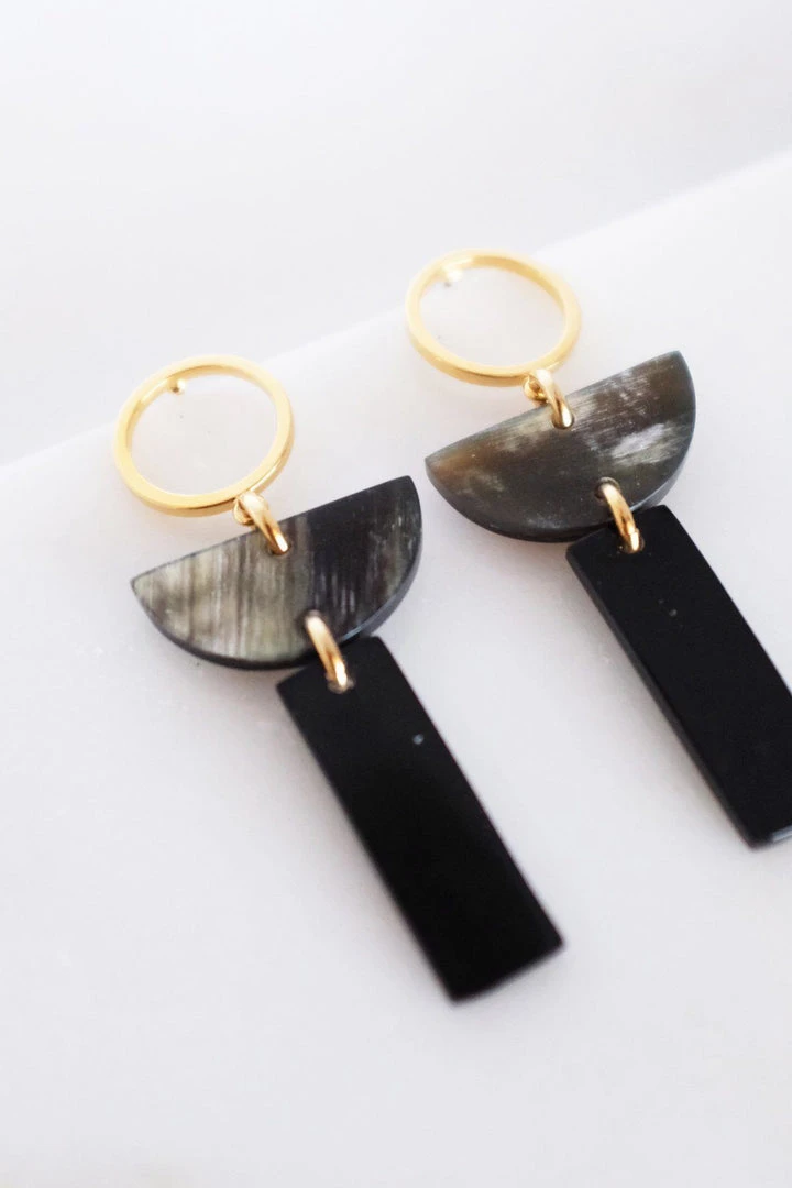 Hathorway Con Dao II Horn Post Dangle Earrings - Dark Jewelry 4 Hathorway Con Dao II Horn Post Dangle Earrings - Dark Jewelry