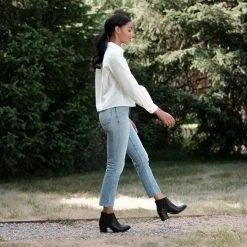 Nisolo Heeled Chelsea Boot - Black Shoes