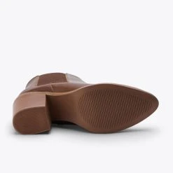 Nisolo Shoes Heeled Chelsea Boot - Chocolate 14 Nisolo Shoes Heeled Chelsea Boot - Chocolate