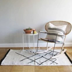 Ichcha Home Goods Cross Hatch Dhurrie Rug