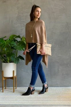 Carry Courage Inventor Cork Tablet Organizer - Natural Accessories