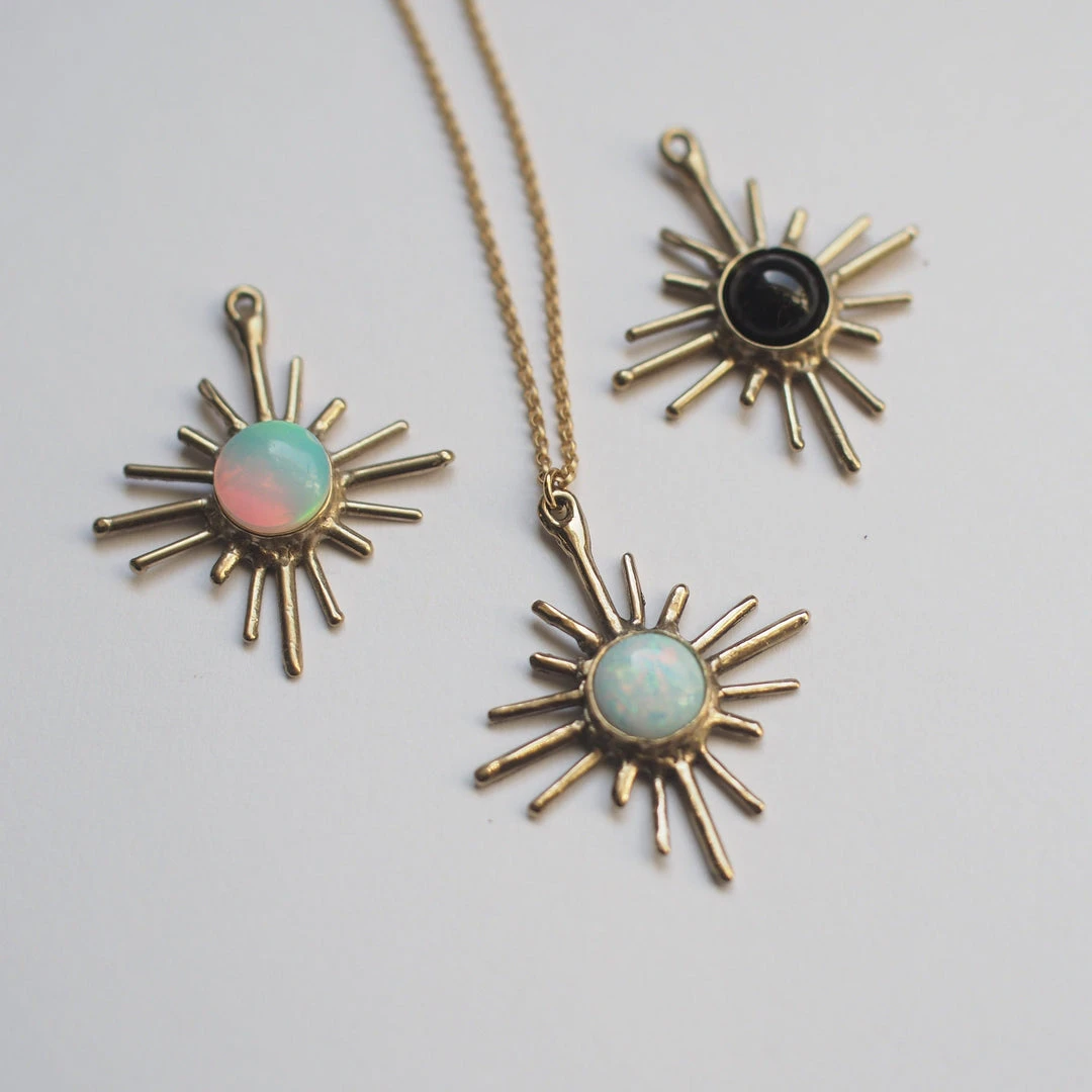 Iron Oxide Sunburst Choker Necklace Handcrafted 4 Iron Oxide Sunburst Choker Necklace Handcrafted