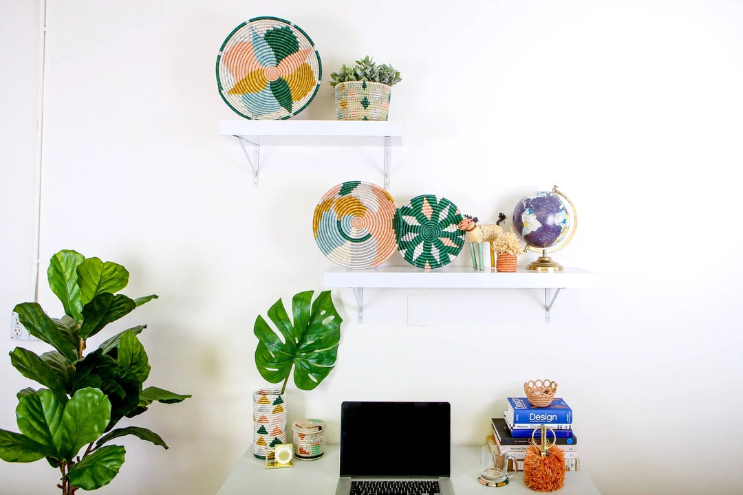 KAZI Jadi Metallic Floret Hot Pad Home Goods 5 KAZI Jadi Metallic Floret Hot Pad Home Goods