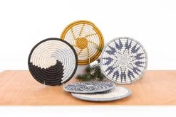 KAZI Zahabu Metallic Silver Hot Pad Trivet
