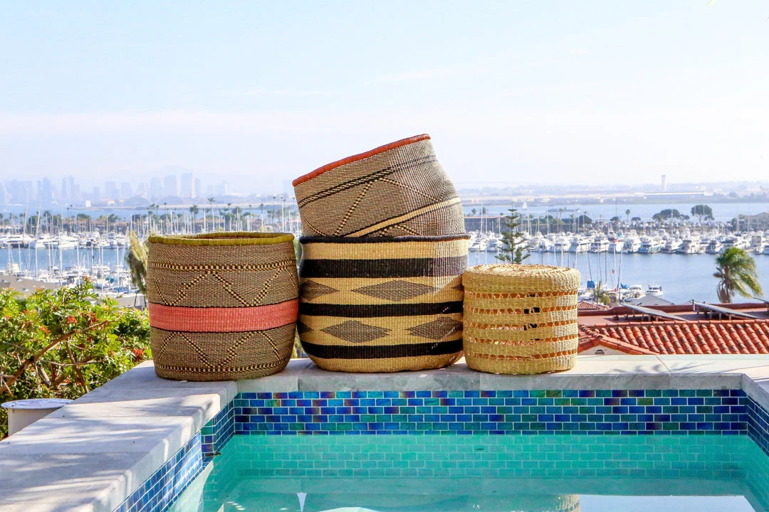 KAZI Jumbo Almasi Black Grass Planter 5 KAZI Jumbo Almasi Black Grass Planter