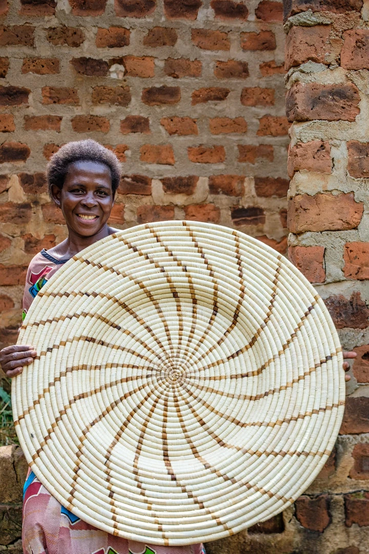 KAZI Banana Leaf Shujaa Extra Large Wall Plate Staff Favorites 7 KAZI Banana Leaf Shujaa Extra Large Wall Plate Staff Favorites