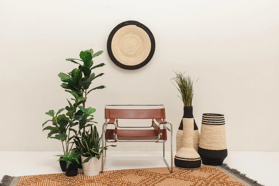 KAZI Black Daria Vase Home Goods 4 KAZI Black Daria Vase Home Goods