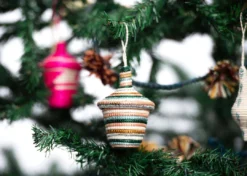 KAZI Floret Metallic Ornament Set 8 KAZI Floret Metallic Ornament Set