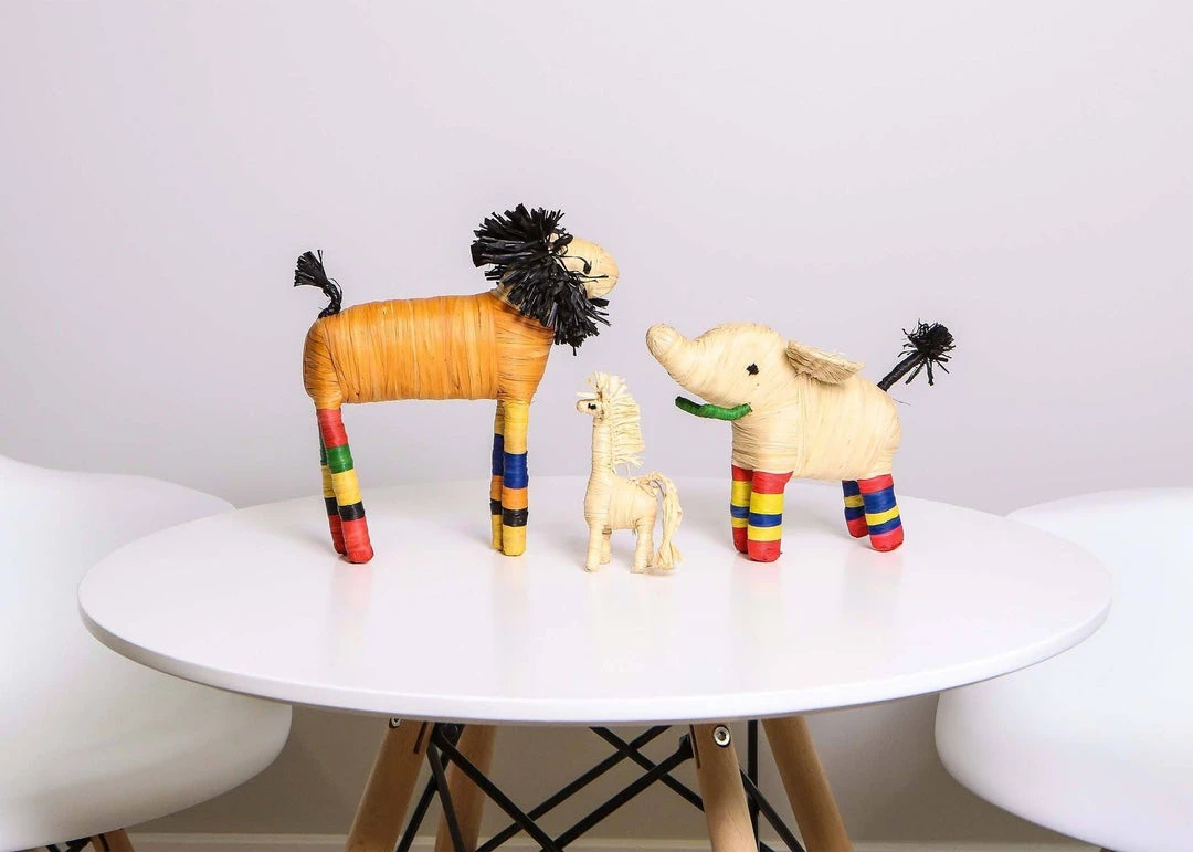 KAZI Fair Trade Natural Raffia Giraffe Ornament 5 KAZI Fair Trade Natural Raffia Giraffe Ornament