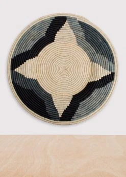 KAZI Nea Opal Gray Wall Plate III