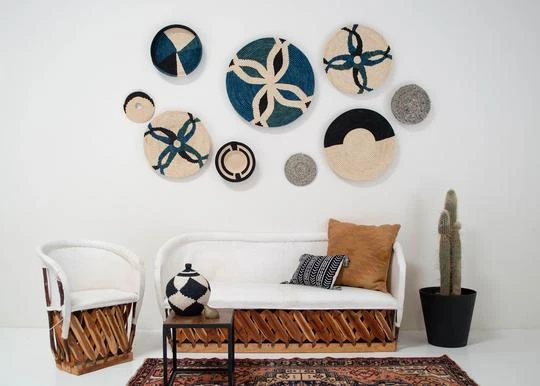 KAZI Cool Color Blocked Raffia Tray 4 KAZI Cool Color Blocked Raffia Tray