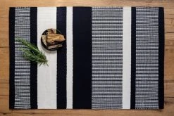 Kiliim Home Goods Black Hues Bath Mat