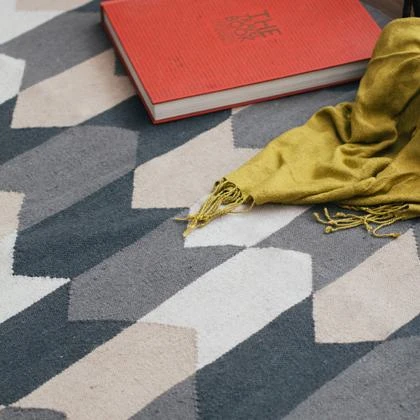 Kiliim Neutral Chevron Wool Runner / Rug 4 Kiliim Neutral Chevron Wool Runner / Rug