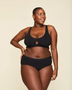 Knickey Keyhole Bralette