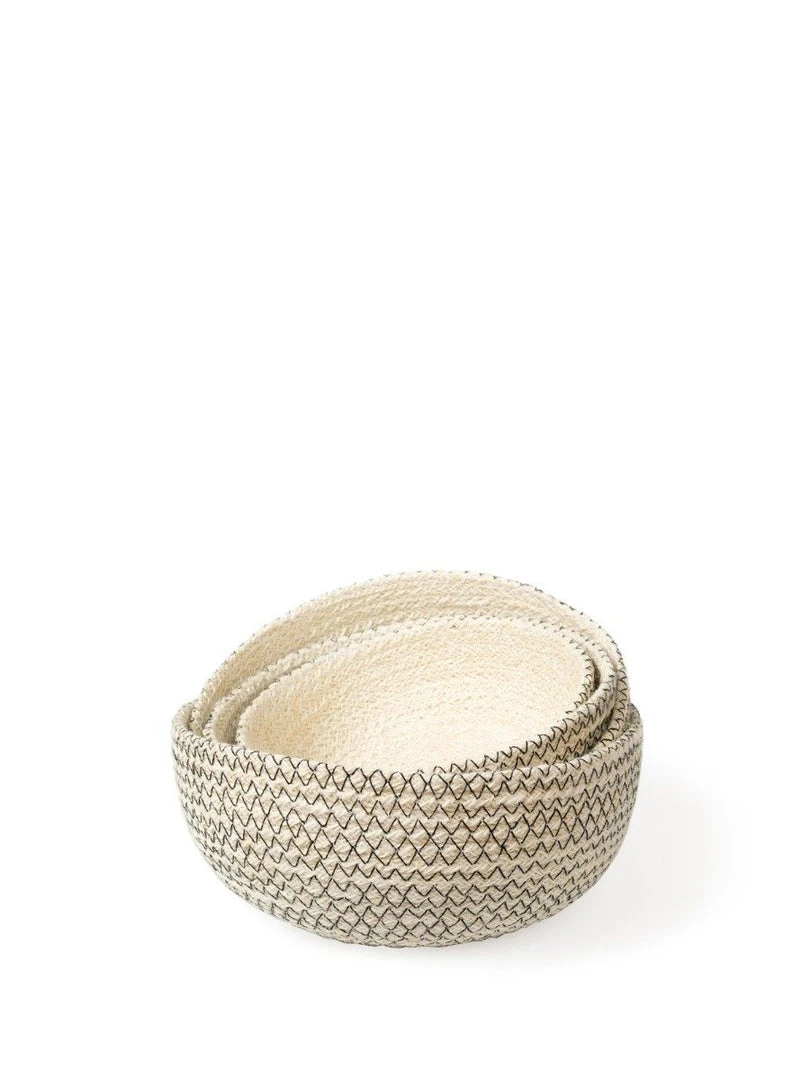 Korissa Home Goods Amari Round Bowl Set - Black 7 Korissa Home Goods Amari Round Bowl Set - Black