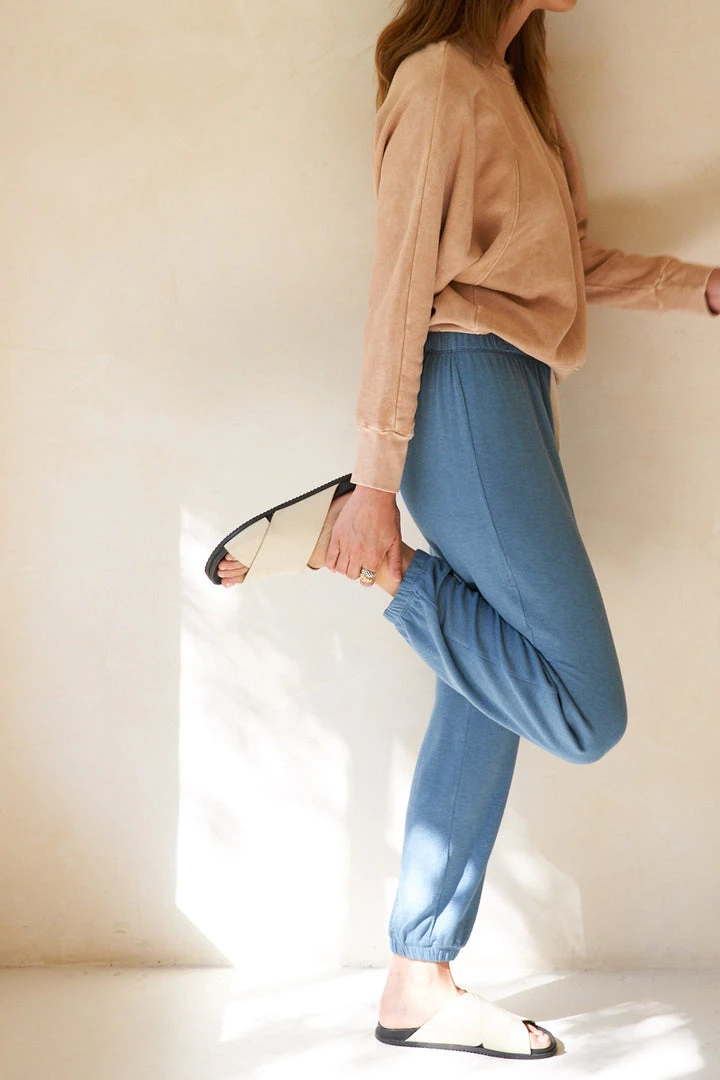 LA Relaxed Dream Fleece Modal Jogger 5 LA Relaxed Dream Fleece Modal Jogger