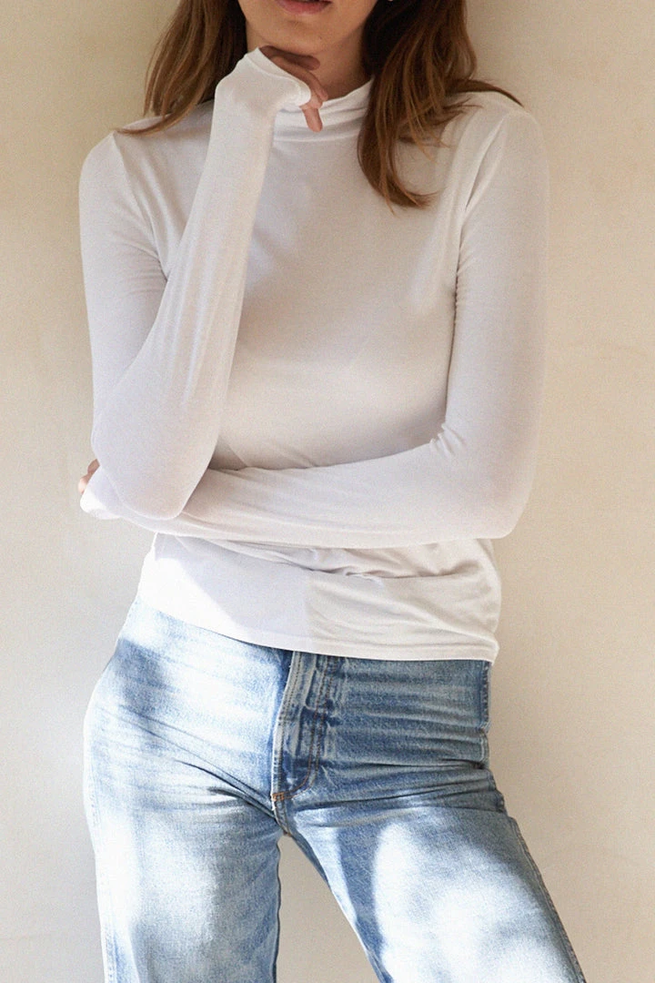 LA Relaxed Smooth Modal Jersey Turtleneck 7 LA Relaxed Smooth Modal Jersey Turtleneck