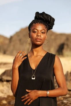 L.Greenwalt Jewelry Contour Necklace - Small