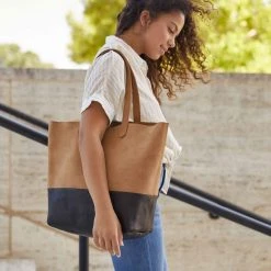 Nisolo Accessories Lori Tote Bag - Black / Sand