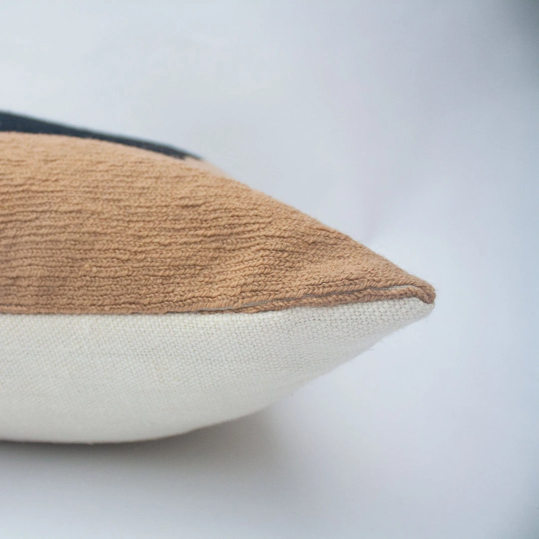 Made Trade Home Goods Marianne Square Wool Throw Black Pillow Cover - SAMPLE SALE 8 Made Trade Home Goods Marianne Square Wool Throw Black Pillow Cover - SAMPLE SALE