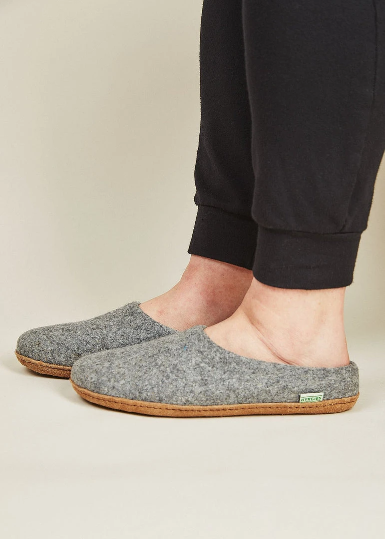 Kyrgies Men's Natural Sole Low Back Wool Slippers - Gray 4 Kyrgies Men's Natural Sole Low Back Wool Slippers - Gray