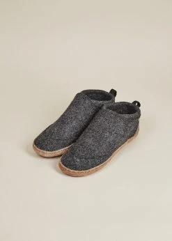 Kyrgies Men's Wool Tengries Slippers - Charcoal 15 Kyrgies Men's Wool Tengries Slippers - Charcoal