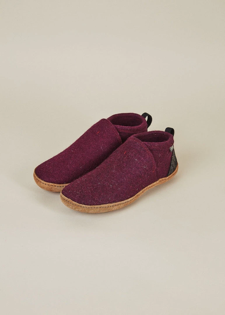 Kyrgies Men's Wool Tengries Slippers - Plum 5 Kyrgies Men's Wool Tengries Slippers - Plum