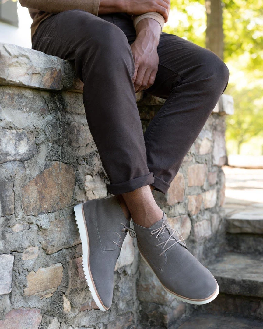 Nisolo Men's Cusco Flex Chukka - Slate Gray 5 Nisolo Men's Cusco Flex Chukka - Slate Gray